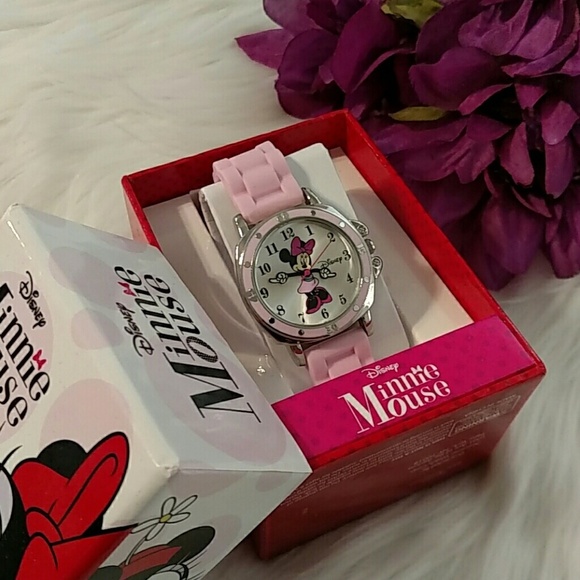 Disney Accessories - Disney Minnie Watch With Pink Wristband